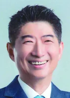 陳炳甫 照片