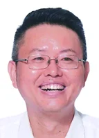 徐立信 照片