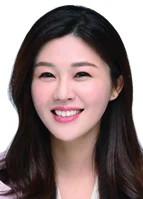 洪婉臻 照片