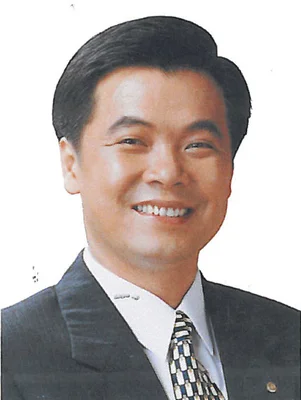 鍾宏仁 照片