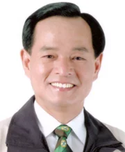 李余典 照片