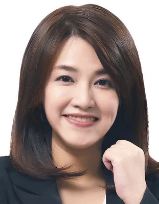 邱婷蔚 照片