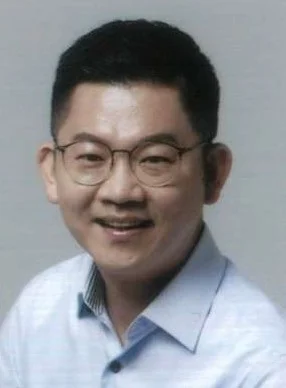黃心華 照片