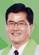 楊典忠 照片