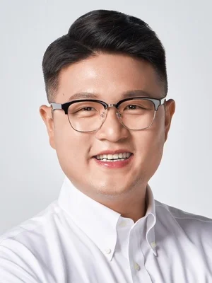 錢龍 照片